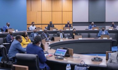 Covid-19: Ingendo zihuza umujyi wa Kigali n'Intara zasubitswe naho  isaha yo gutaha ishyirwa  saa moya z’ijoro