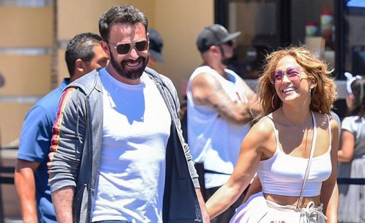 Aho yanyuze ntihaca urwango! Jennifer Lopez yagaragaye ari kumwe na wa mugabo ukurura abagore