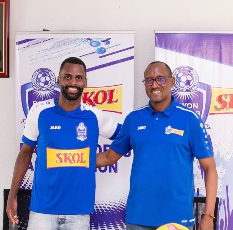 Rayon Sports yasinyishije umunya-Brazil