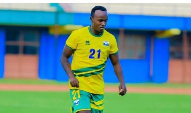 Gushaka gukubita umutoza biri mu byatumye  Niyonzima Oliver Seif ahagarikwa mu ikipe y'igihugu