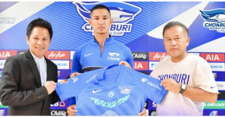 Wa mukinnyi ukize kurenza umuherwe wa Arsenal n'uwa Chelsea yabonye ikipe nshya