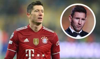 Messi yarwanyije Lewandowski byeruye ku gihembo FIFA iherutse kumuha