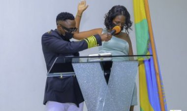 Boom:M Irene Asezeranije Sky 2 na Madam we mu kiganiro Live nyuma yo kumara kurahira mu murenge