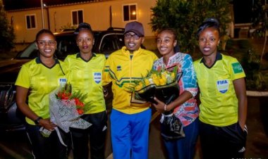 Salima Mukansanga uvuye kwandika amateka mu gikombe cya Afurika yakiriwe neza i Kigali