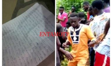 Karabaye! Umugabo yandikiwe ibaruwa iteye ubwoba n'umugore we umaze imyaka myinshi yishe