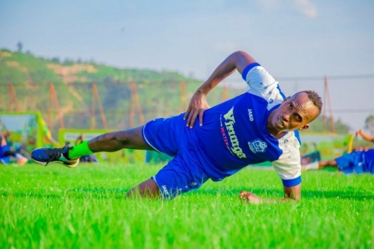 Nizigiyimana Karim Mackenzie yagize icyo avuga ku bamwita umusaza