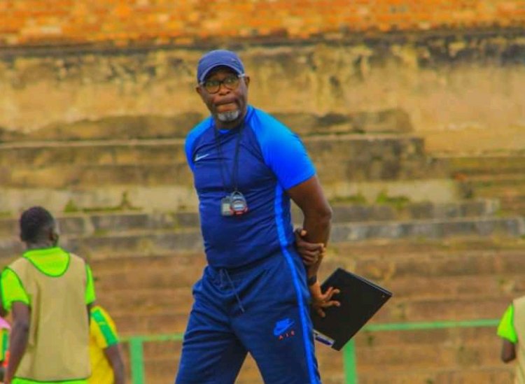 Nyuma yo gukubitwa ibitego 6 na Kiyovu, umutoza watozaga Gicumbi FC yongeye gusezera