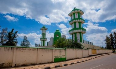 Ubuyobozi bw’Abayisilamu bwahakanye ko gutora Adhana byabujijwe mu gihugu hose