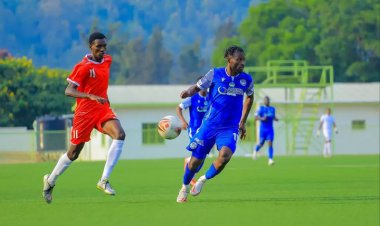 Rayon Sports iri mu biganiro na rutahizamu uryana