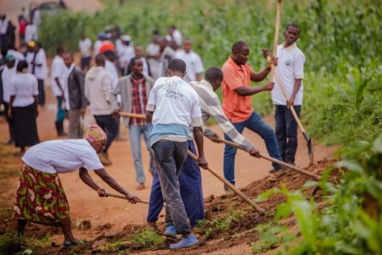 Hamenyekanye impamvu Umuganda rusange wabaye kare