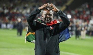 Al Alhy yatandukanye na Pitso Mosimane wayihesheje Champions league ebyiri zikurikirana
