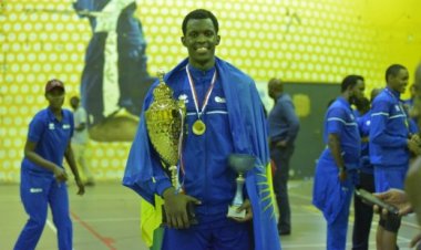 Basketball:U Rwanda rwegukanye igikombe cy'akarere ka 5, rukatisha itike y'igikombe cy'Afurika