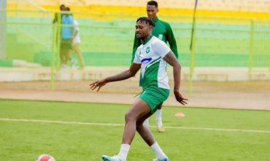 Myugariro wa Kiyovu Sports yakurikiye Haringingo Francis muri Rayon Sports