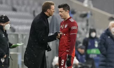 Niyo kipe ku isi idafite amafaranga ariko ikagura abakinnyi bose ishaka - Umutoza wa Bayern Munich avuga kuri FC Barcelona