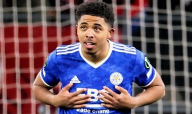 Chelsea yerekeje ku wundi myugariro nyuma yo kugarikwa na Barca kuri Jules Kounde