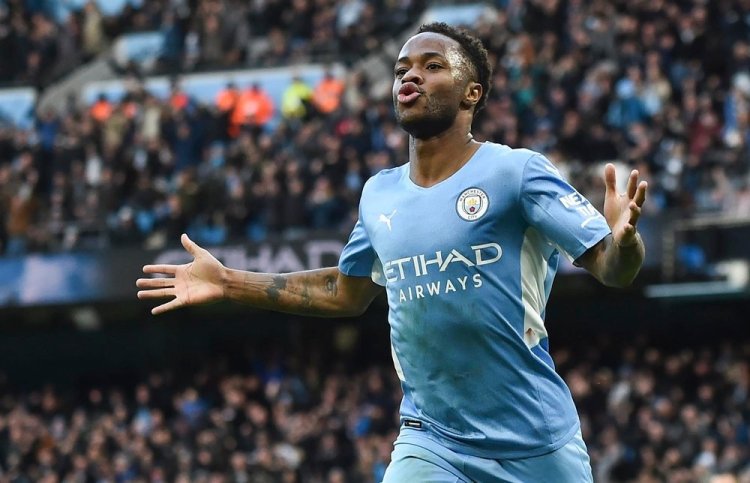 Raheem Sterling akomeje gutegura urugendo rwerekeza muri Chelsea