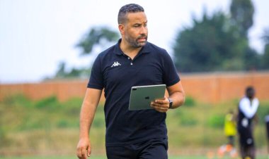 Adil Erradi Mohammed yarahiriye guhindura amateka ya APR FC mu mikino nyafurika