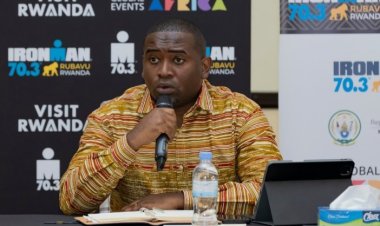 Uwari umunyamabanga muri Minisiteri ya Siporo yahagaritswe