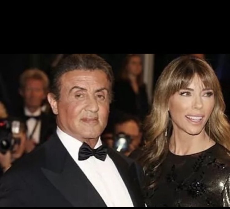 Sylvester Stallone n’umugore we bahagaritse gatanya bari basabye