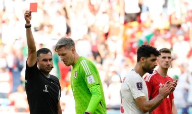 World Cup 2022:Iran yacanye umuriro mu minota ya nyuma Wales ikubitwa ahababaza