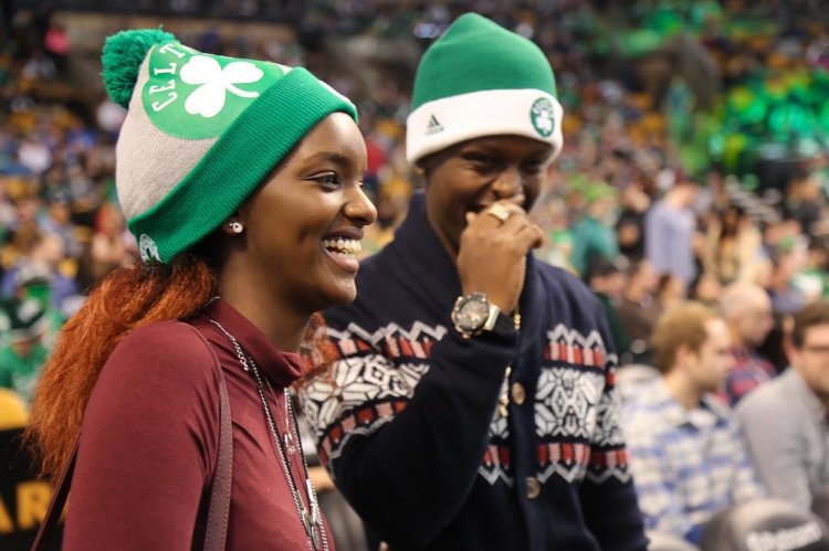 Burya nta mwana afite ahubwo ari mu rukundo! Miss Aurore yahishuye byinshi