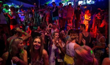 Ibiciro byatumbagijwe ku bahanzi bo muri Kanada bakorera ibitaramo muri USA 