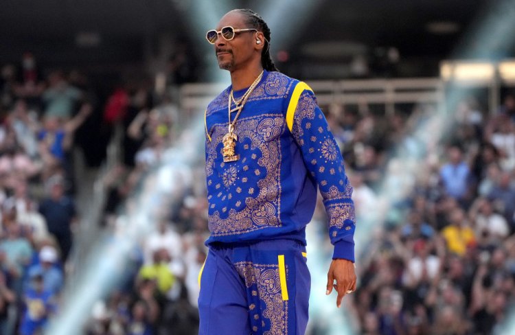 Snoop Dogg yatunguye abantu avuga ikintu kimunezeza cyane