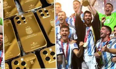 Messi yahaye impano zihebuje abamutwaje muri Qatar