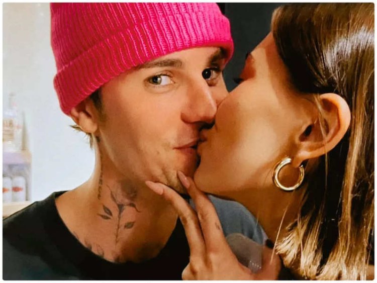 Justin Bieber yongeye gupositinga ifoto y'umugore we