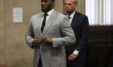 R. Kelly yamaze kugeza impapuro mu rukiko