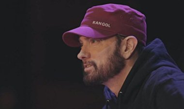 Eminem mu 10 y'abari kubica bigacika kuri Spotify