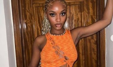 Ayra Starr yiyamye abibaza ku myambarire ye