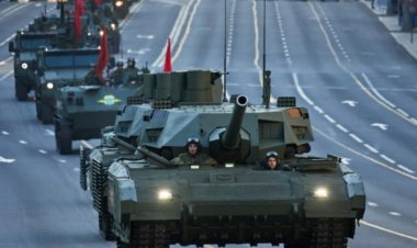 U Burusiya bwongeye gukanga Uburengerazuba bw'Isi