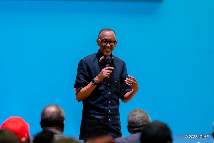 "Sinambaraga ikoti ngo rinkwire" Perezida Paul Kagame