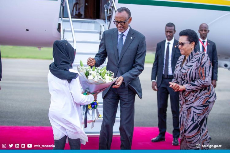 Perezida Paul Kagame yasesekaye muri Tanzania (AMAFOTO)