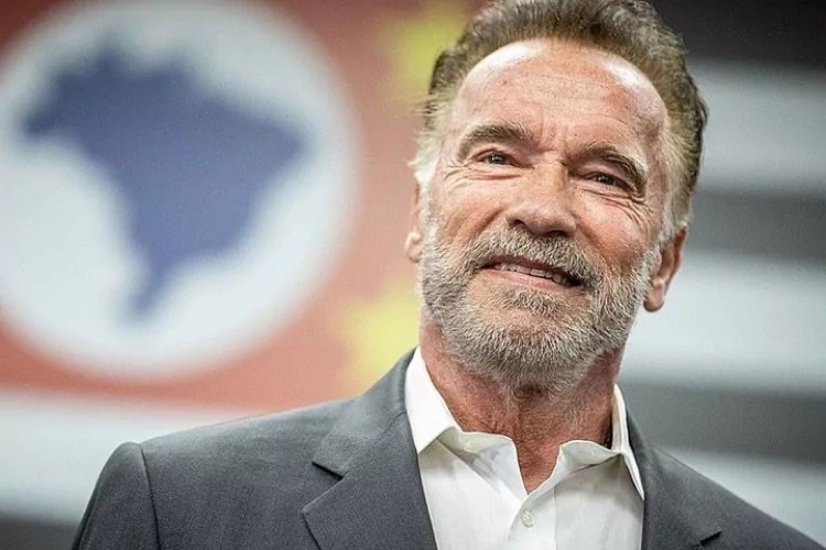 Arnold Schwarzenegger aracyahanganye n'ahahise he