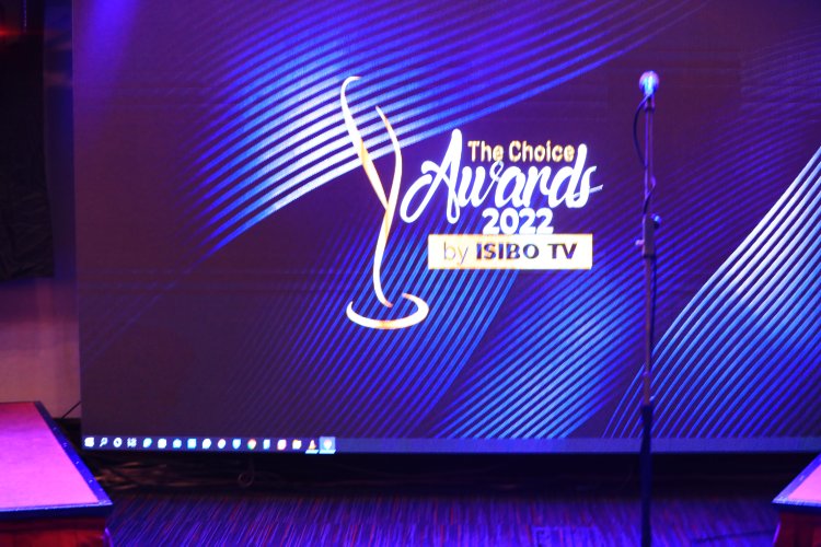 Live: Aho imyiteguro yo gutanga ibihembo bya The choice  igeze