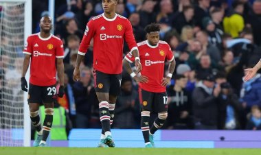 Abagurisha Manchester United bakomeje kunaniza abaguzi