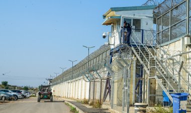 Israel: Ubusambanyi bwasemeye abagore kwinjira mu gicungagereza