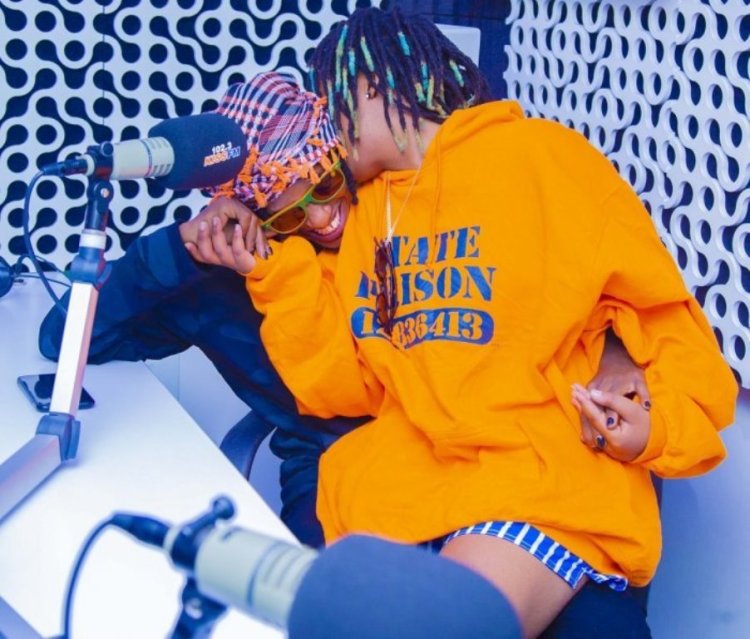 Ibitaramo bya Ariel Wayz na Juno Kizigenza byasubitswe