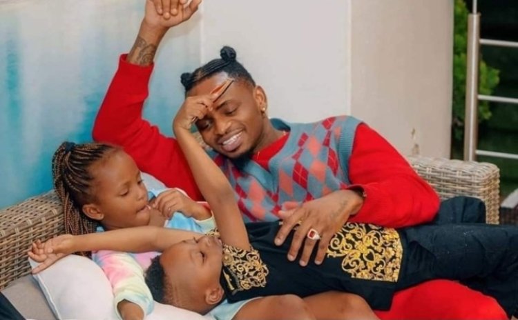 Mu gihe Hamisa Mobetto arimo kurira ayo kwarika, abana ba Zari barimo kuvuga imyato Diamond