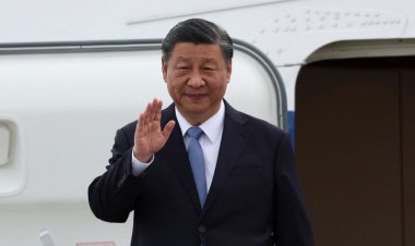 Perezida Xi Jinping yasesekaye muri USA
