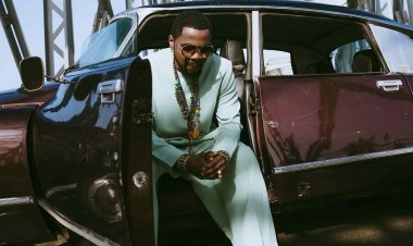 Kizz Daniel mu byishimo bikomeye nyuma yo kwihemba igitonore cy'imodoka