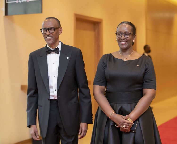 Perezida Kagame na Madamu we Jeannette Kagame bageze muri USA