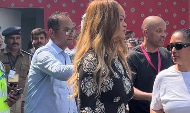 Rihanna yavugishije benshi nyuma yo kugera mu Buhinde