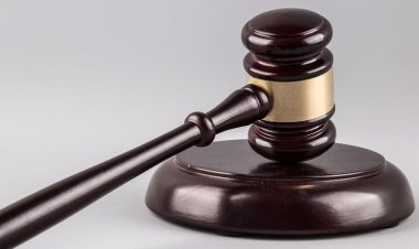 Yakatiwe nyuma yo kwivugana inshuti ye kubera  ibihumbi 35