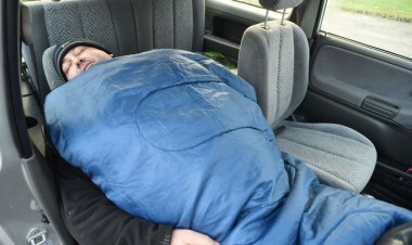 Muri Arizona ibura ry'inzu ryatumye leta yemerera abantu kurara mu modoka