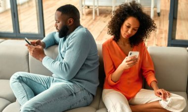 Ubushakashatsi: Ingo zidakoresha imbuga nkoranyambaga zibanye neza kurusha izizikoresha