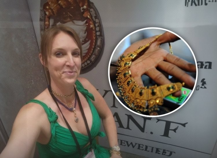 Ararira ayo kwarika nyuma yo gutanga arenga miliyoni 700frw ku mukufi wa 4000frw