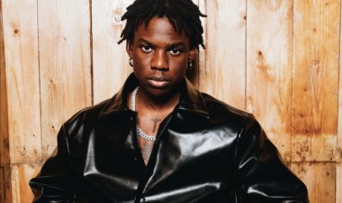 Rema yishyuwe akayabo ngo azaririmbe mu bukwe bwo mu Buhinde